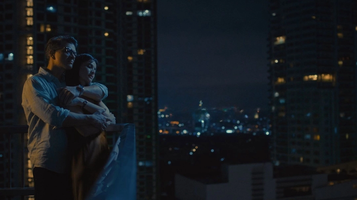 Người thân yêu (The Loved One)